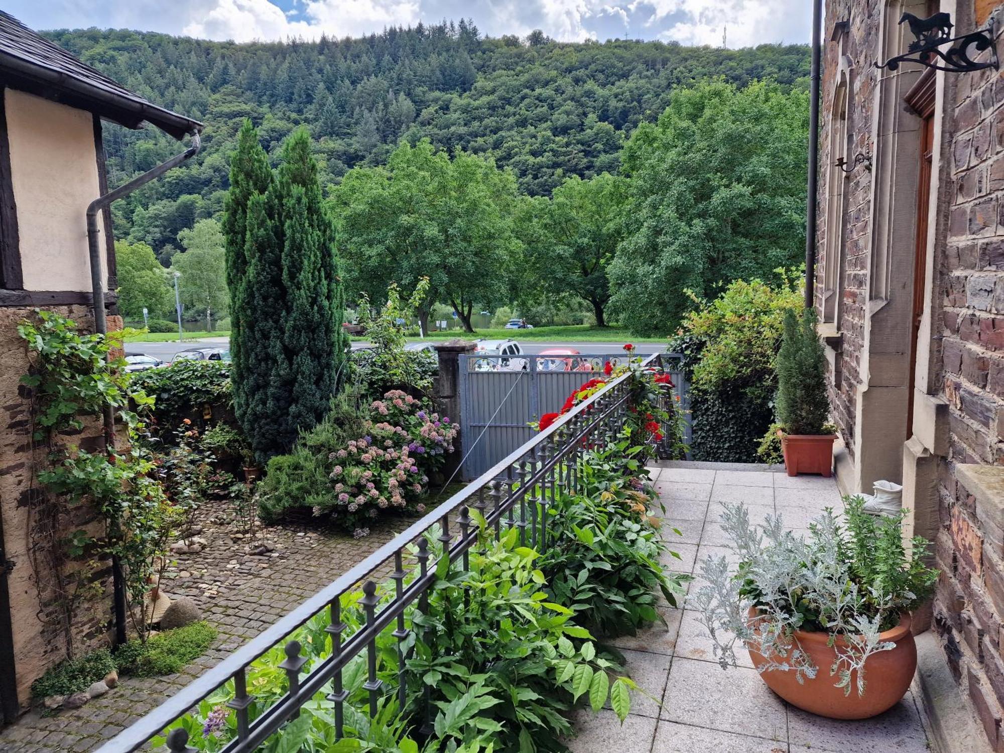 Winzervilla Ediger-Eller Exterior photo